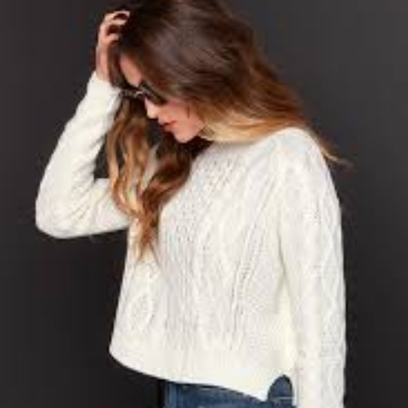 MINKPINK Sweaters - MINKPINK Chalet Girl | Cropped Cable Knit Sweater
